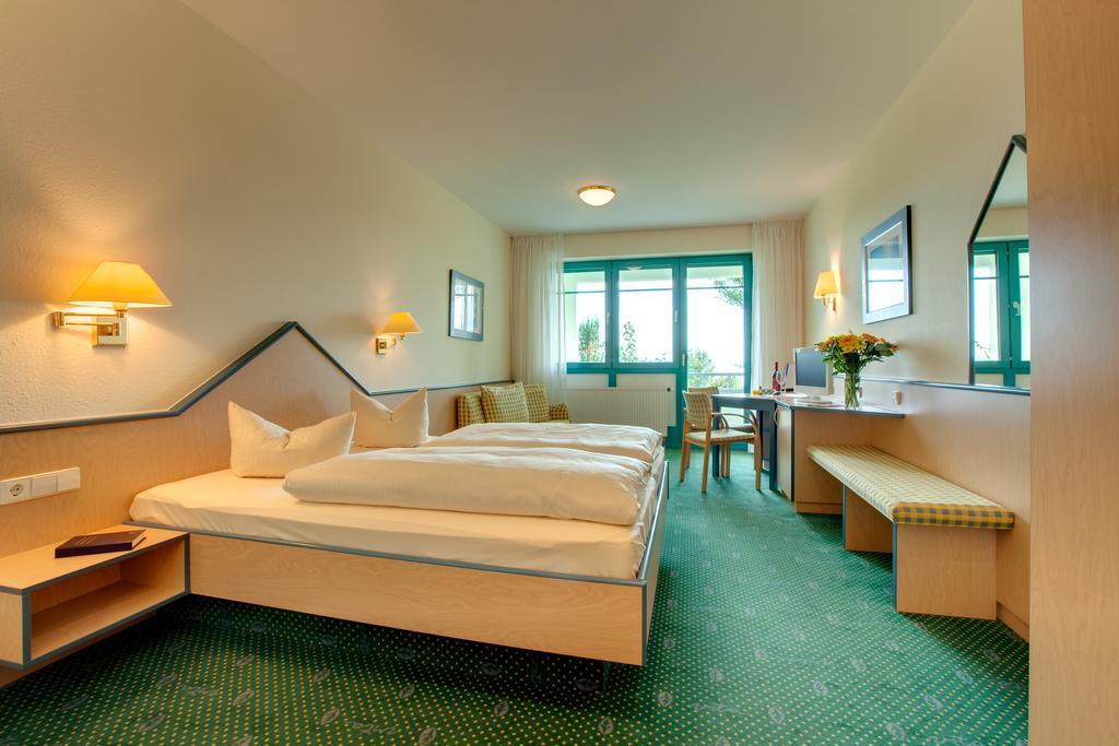 Vita Wellnesshotel Aulendorf Kamer foto