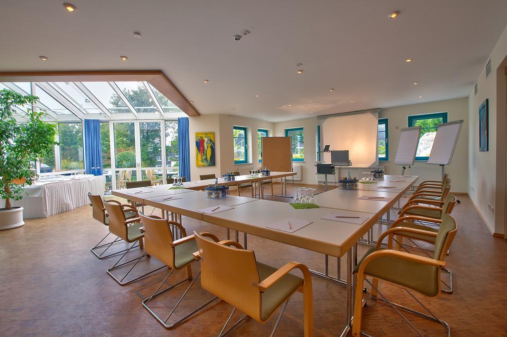 Vita Wellnesshotel Aulendorf Buitenkant foto